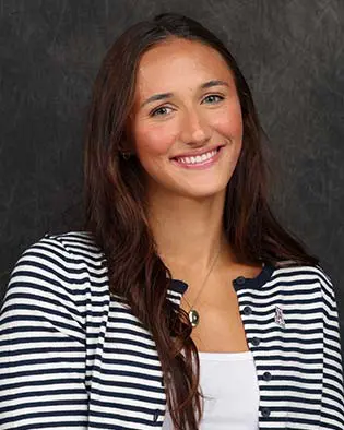 Eleni Gewalt headshot